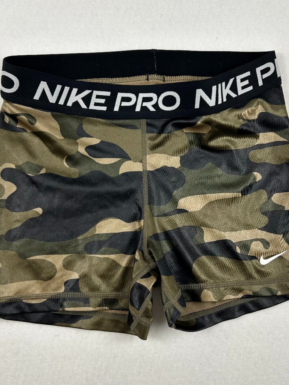 Nike Pro | Camo Compression Shorts in Olive and Black Volleyball Sports, Small
